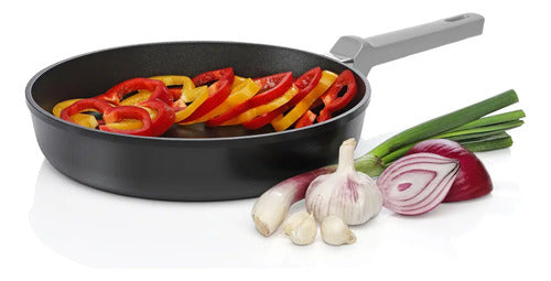 Sartén De Aluminio Fundido 24cm Con Recubrimiento Antiadherente Sin Pfoa 2 Litros Mango Gris Tio Tito
