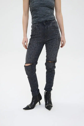 Jean Skinny Pantera Negro Chermix De Mujer Algodón Negro 28