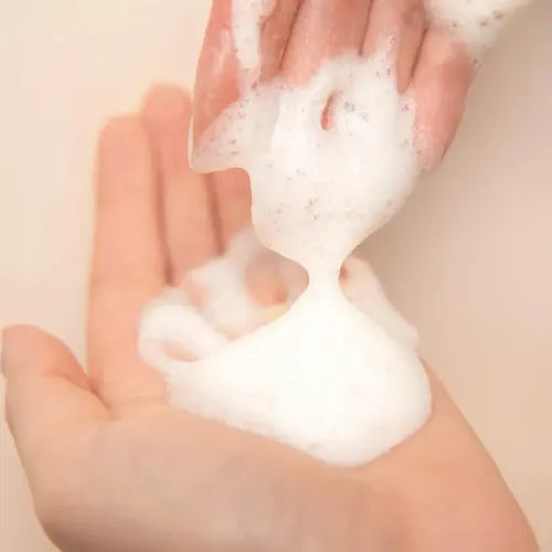 Espuma Limpiadora Facial Cloe Cosmética 120 Ml con Pad de Limpieza · 17565 · foto 04