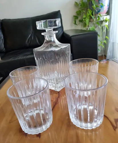 Set Mishka De 4 Vasos Whisky Vidrio 350ml Y Botella 750ml Diseño Líneas Cristal