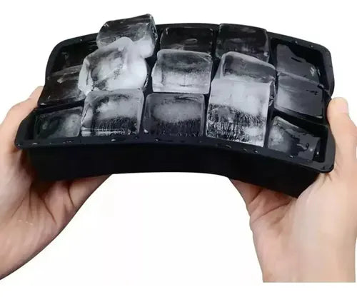 Cubetera Silicona Hielo Cuadrado Molde A Negro