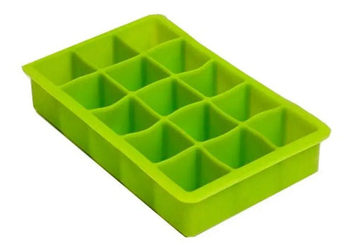 Cubetera Silicona Hielo Cuadrado Molde A Negro