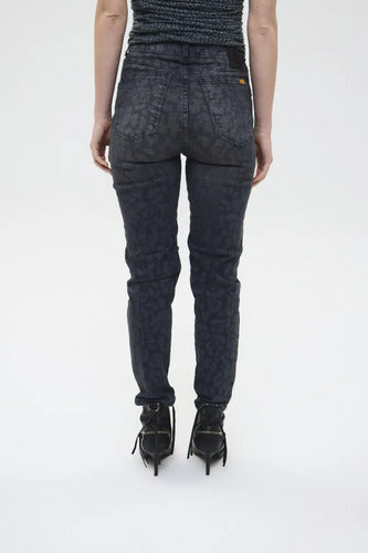 Jean Skinny Pantera Negro Chermix De Mujer Algodón Negro 28