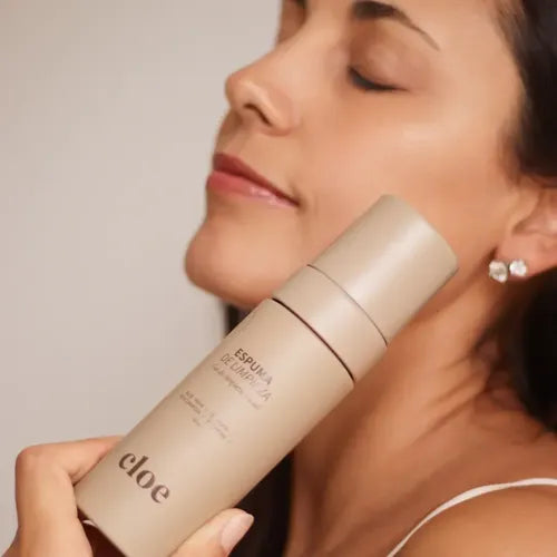 Espuma Limpiadora Facial Cloe Cosmética 120 Ml con Pad de Limpieza · 17565 · foto 02