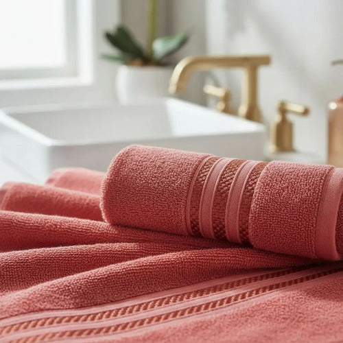 Set Toalla Y Toallon Monaco 420 Gr Kinoto Deco Baño Rojo