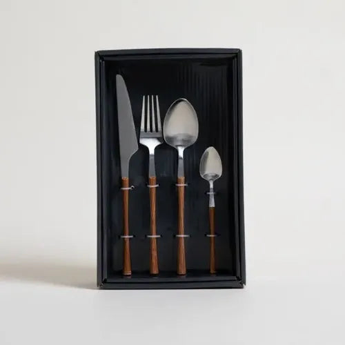 Set Cubiertos 16 Piezas Acero Inox Mango Símil Madera Slm Cong Marrón Claro