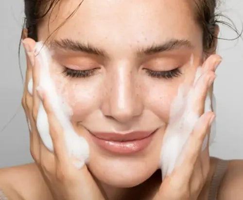 Gel de Limpieza Facial Libra Cosmética para Piel Grasa 200 ml · 17444 · foto 03