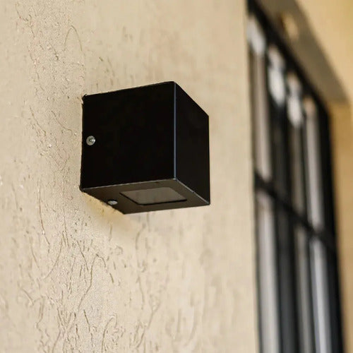Aplique Pared Unidireccional Apto Intemperie Exterior Negro