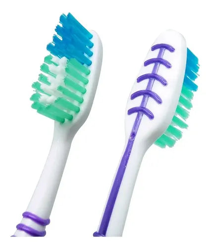 Colgate Extra Clean Cepillo Dental Adulto Medio