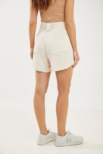 Short De Lino Con Lazo Rimmel Crudo S