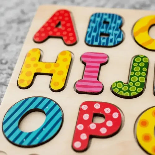 Juego de Encastre Didáctico Cubeta Toys Letras de Madera 26 Piezas · 17787 · foto 04