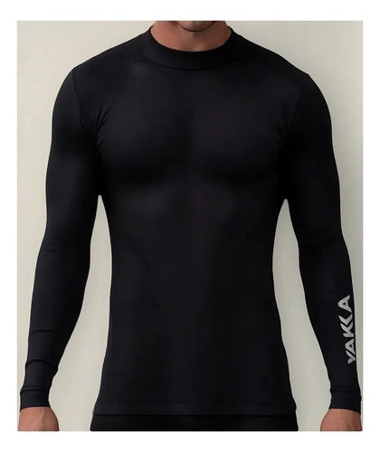 Remera Térmica Yakka Manga Larga Unisex Negro Talle XXL · 17022 · foto 02