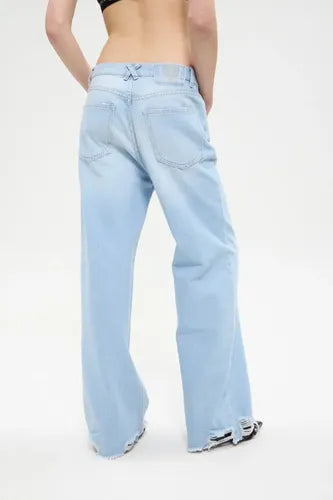 Jean Straight Destroyed Anchos Cher Mix Mujer Algodón