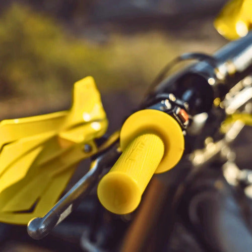 Puños Wirtz Lock On Honda Tornado Xr 250 300 Crf 230f Rojo