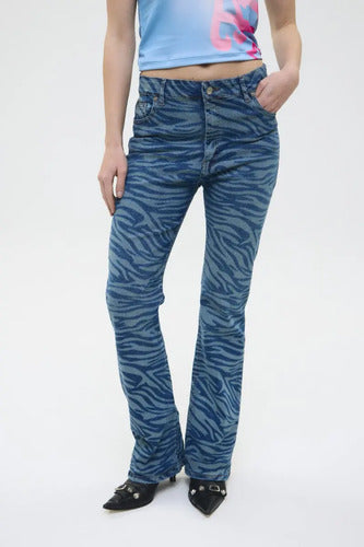 Jean Bootcut Zebra Azul Chermix De Mujer De Algodón Azul 24