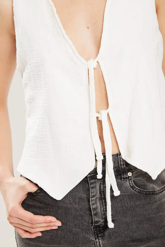 Chaleco Corto De Algodón Texturado Off White Koxis Mujer