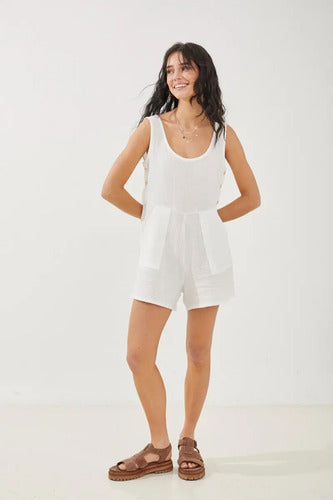 Mono Enterito Corto Rimmel Thais Mujer Bolsillos Blanco S