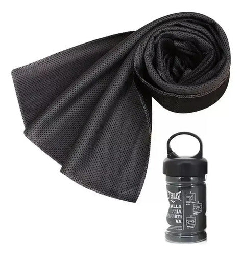 Toalla de Microfibra Everlast Secado Rápido para Running Negro · 17001 · foto 01