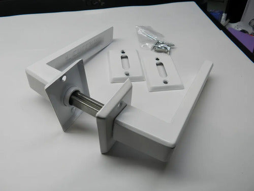 Manija Picaporte Aluminio Biselada Blanca Puerta Reforzada