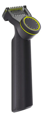 Afeitadora Philips Oneblade Pro Qp6532/10 - Peine Ajustable Con 12 Longitudes, 90 Min De Uso Continuo Y 100% A De Agua - No Irrita Negro