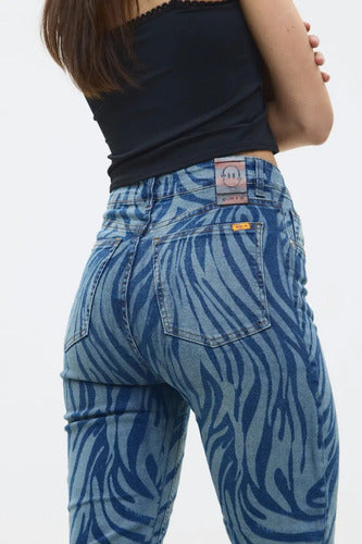 Jean Slim Zebra Azul Chermix De Mujer Algodón Azul 22