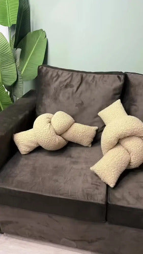 Almohadón Nudo Largo Beige 1u Beige Liso