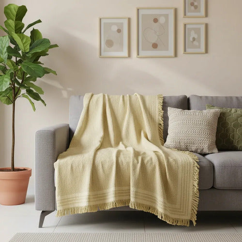 Cubre Sillón Hilandería Aldeana Country 230x240cm Maiz