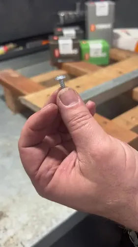 Tornillo T1 Cabeza Tanque 8x3/4 Aguja Ca