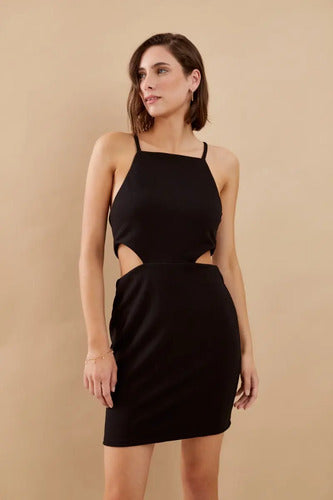 Vestido Corto Con Aberturas Tipo Fiesta Creppe Rimmel Negro