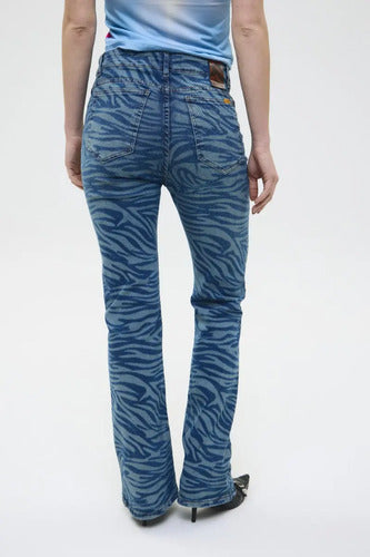 Jean Bootcut Zebra Azul Chermix De Mujer De Algodón Azul 24