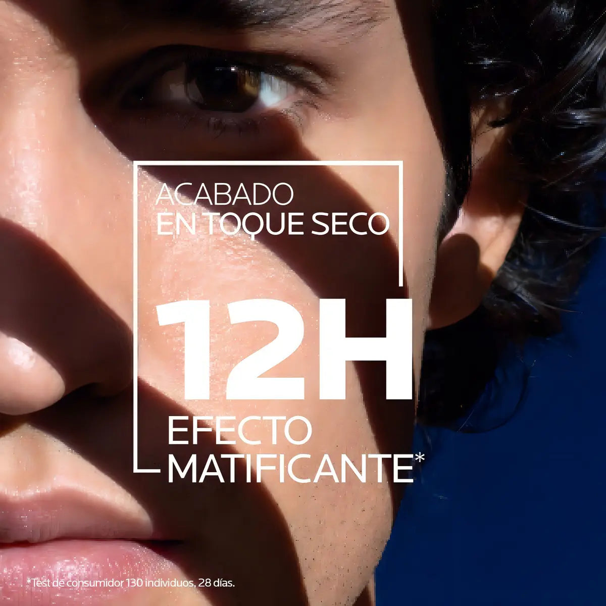 La Roche-Posay Anthelios UVMune 400 Oil Control Fluido FPS50+ Con Color, Protector Solar, 12 Horas de Protección con Efecto Matificante, Control de Exceso de Grasa en la Piel, Acabado Seco, 50 ml