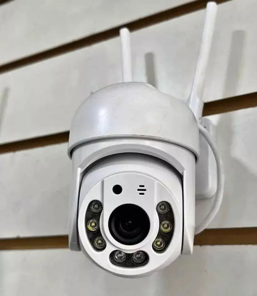 Cámara de seguridad Genérica Exterior con resolución 2MP visión nocturna incluida color blanco