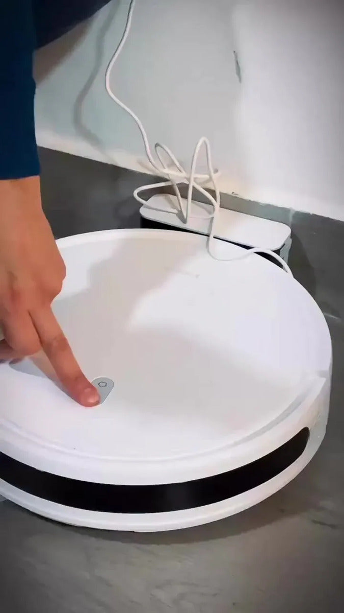 Aspiradora Trapeadora Robot Xiaomi E10 Color Blanco