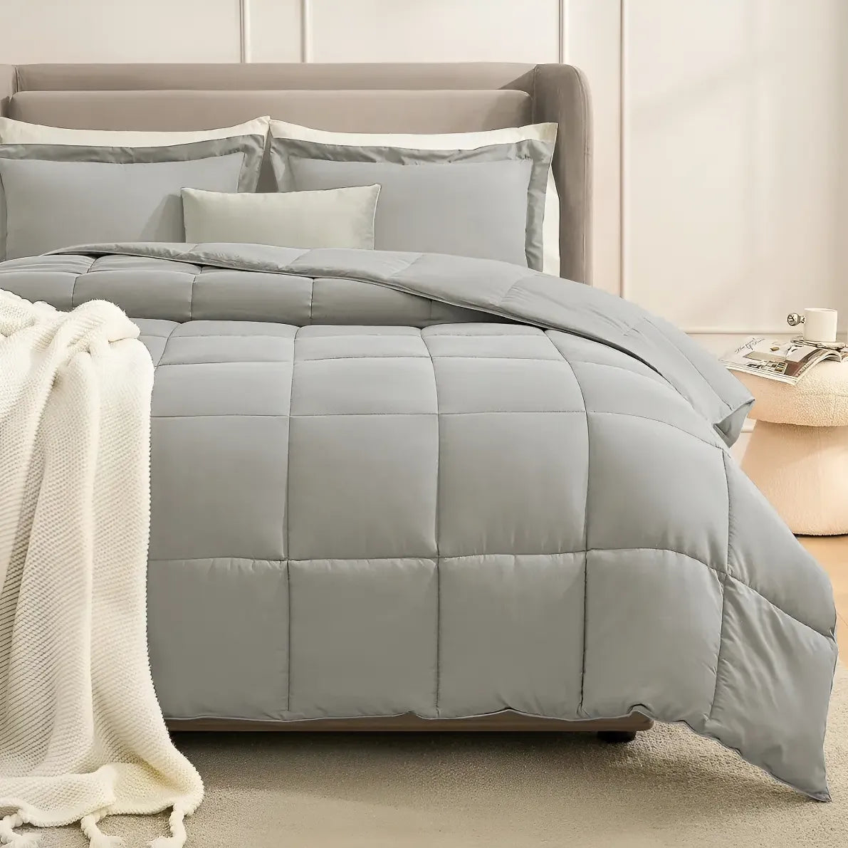 Acolchado Distrito Blanco Plumon 4 Estaciones 600 H Con Fundas 1 1/2 Twin Size 170 X 250 Cm Color Azul Marino