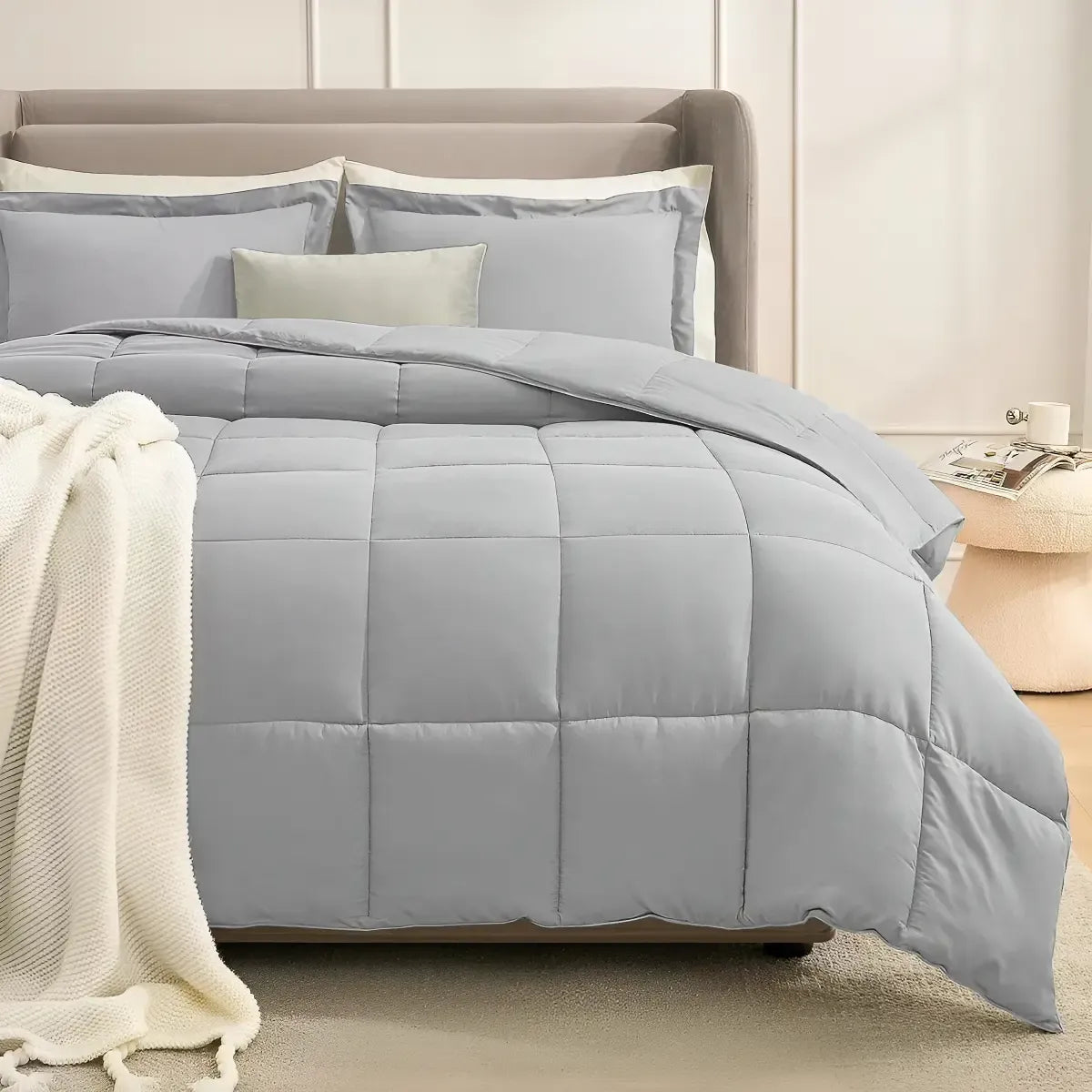 Acolchado Distrito Blanco Plumon 4 Estaciones 600 H Con Fundas 1 1/2 Twin Size 170 X 250 Cm Color Azul Marino