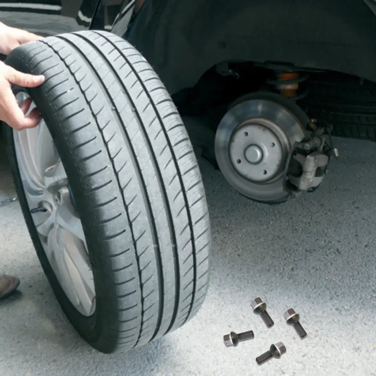 Bulon Rueda P/ Vw Gol Trend Senda Saveiro Up Kit X4 Unidades