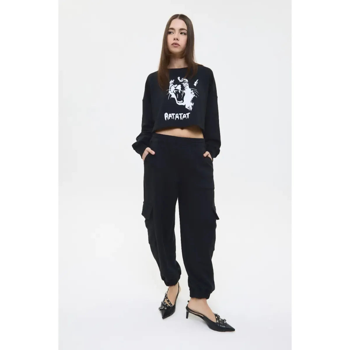 Buzo Crop Ratatat Negro Chermix De Mujer Algodón